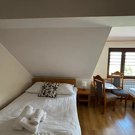 Κατάλυμα σε φάρμα U Ireny